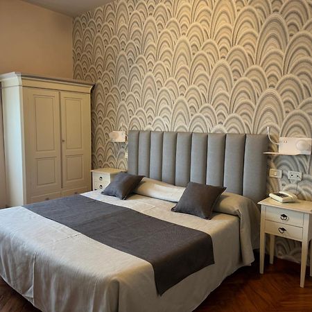 Hotel Bellevue Гардоне Ривьера Экстерьер фото